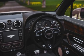 AC米兰-西甲裁判语言模型优化多语种环境下判罚的准确率，西甲裁判小公主