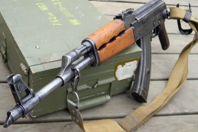 AC米兰-教练组轮流授课提升球员理解能力培养多元化比赛思维，如何提升教练员的战略思维能力